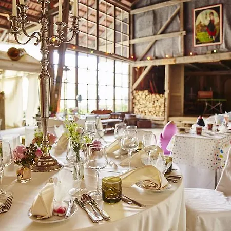Gutsgasthof Stangl 4* فاترشتيتن