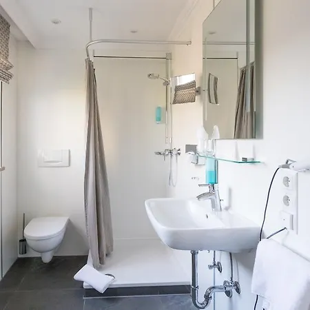 Gutsgasthof Stangl Hotel 4*