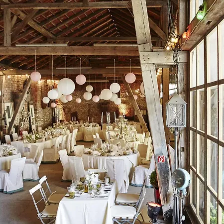 Hotel Gutsgasthof Stangl 4*