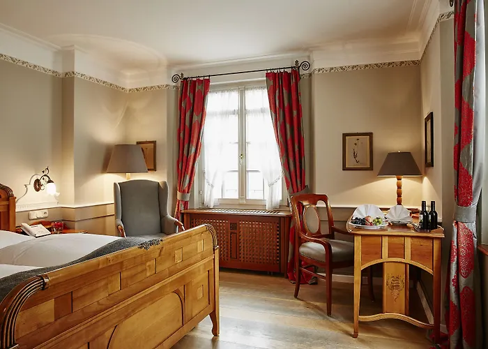 Hotel Gutsgasthof Stangl 4*