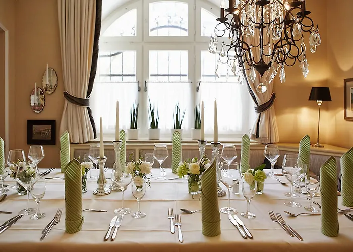 Hotel Gutsgasthof Stangl 4*