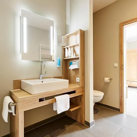 Hotel Gutsgasthof Stangl 4*