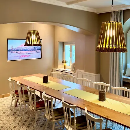 Hotel Gutsgasthof Stangl 4*