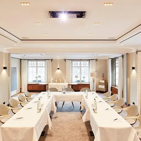 Hotel Gutsgasthof Stangl 4*